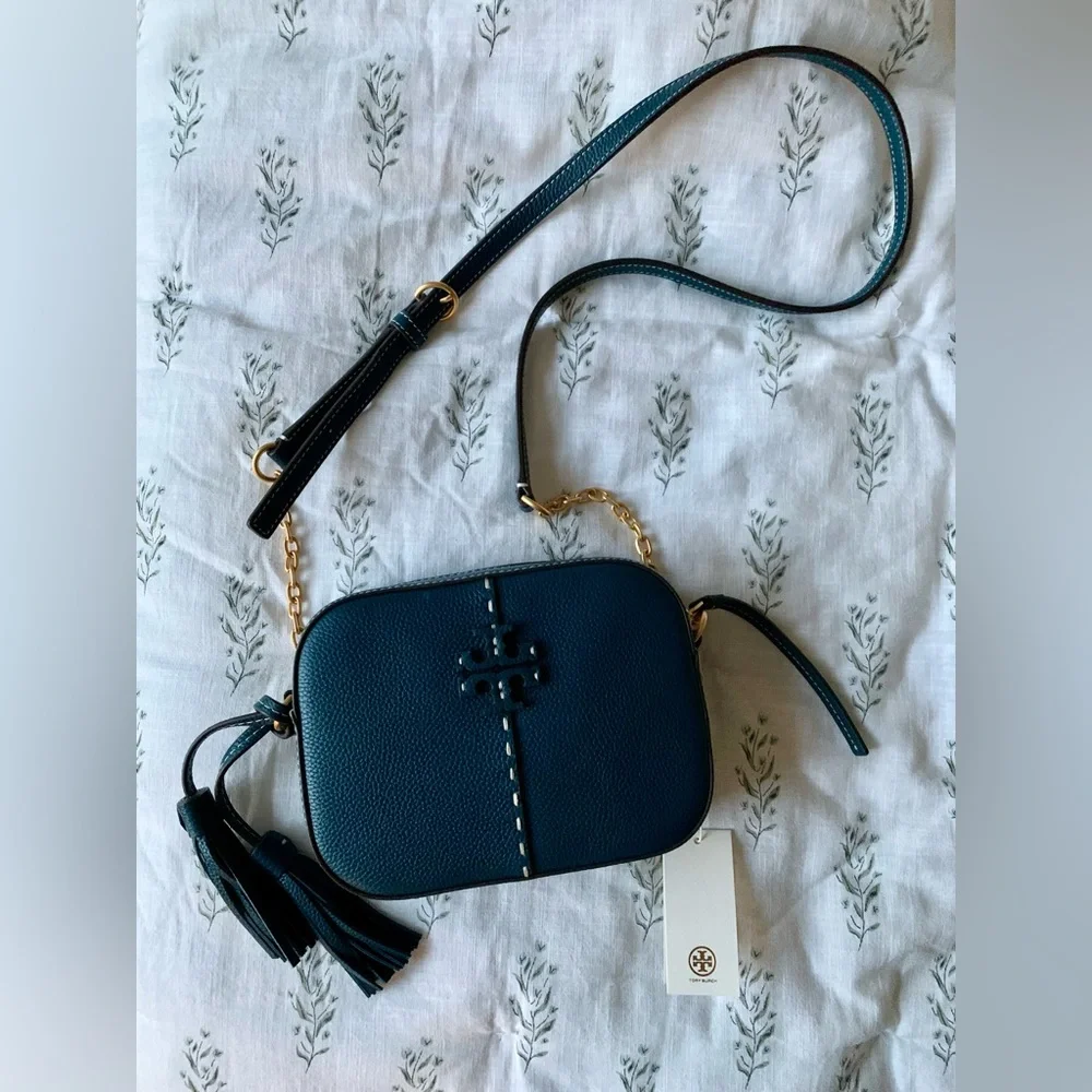 Tory Burch crossbody bag, UNUSED with tags, teal leather/gold hardware w/ tassel - Picture 3 of 8